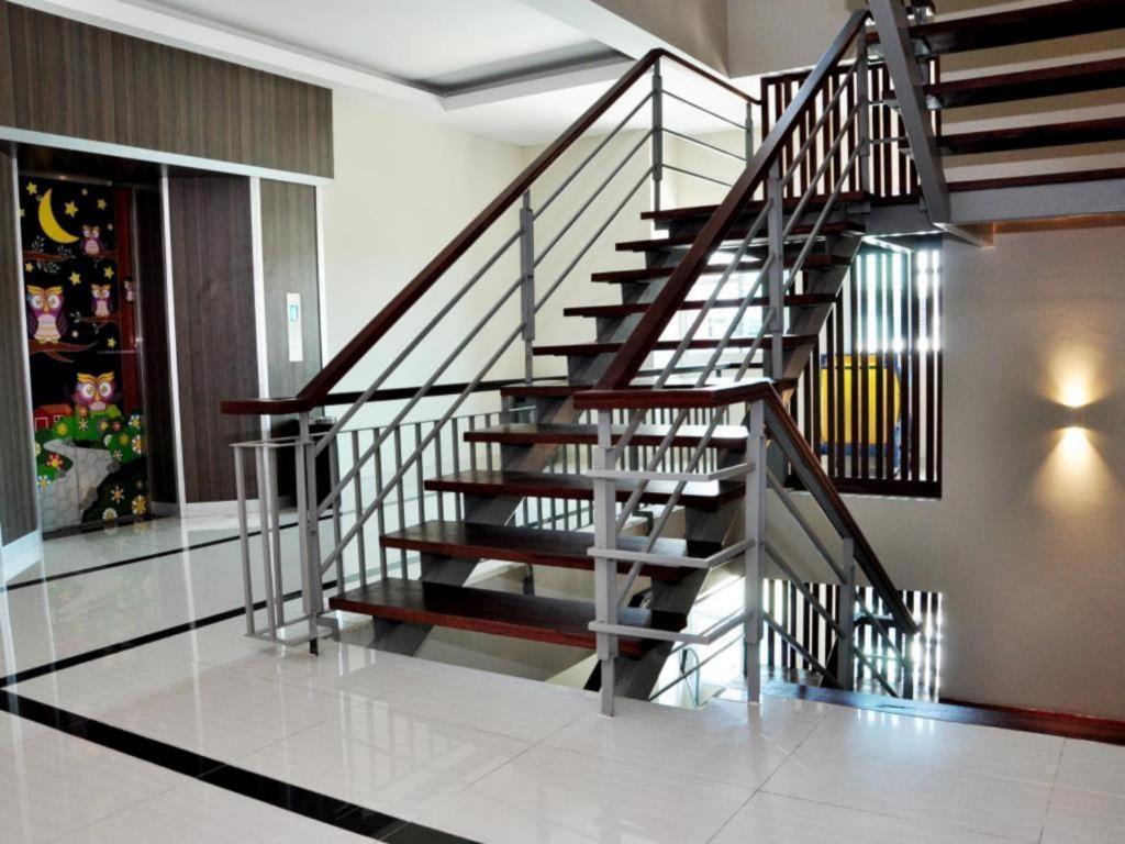 Nite And Day Batam Jodoh Square Hotel Ngoại thất bức ảnh